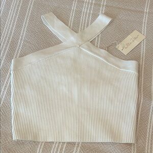 Sculpt Knit Criss Cross Cropped Tank in cream